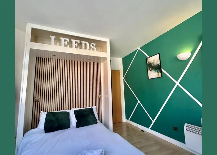 Britannia Light Night Haven *