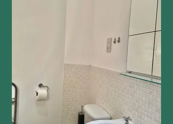 Britannia Light Night Haven *