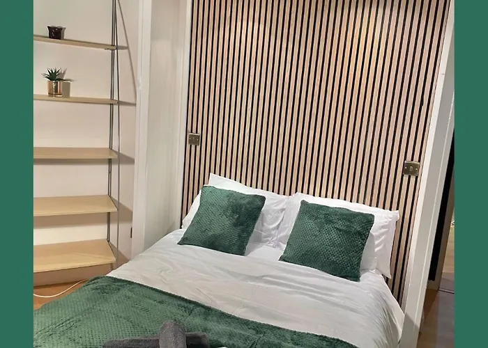 Britannia Light Night Haven